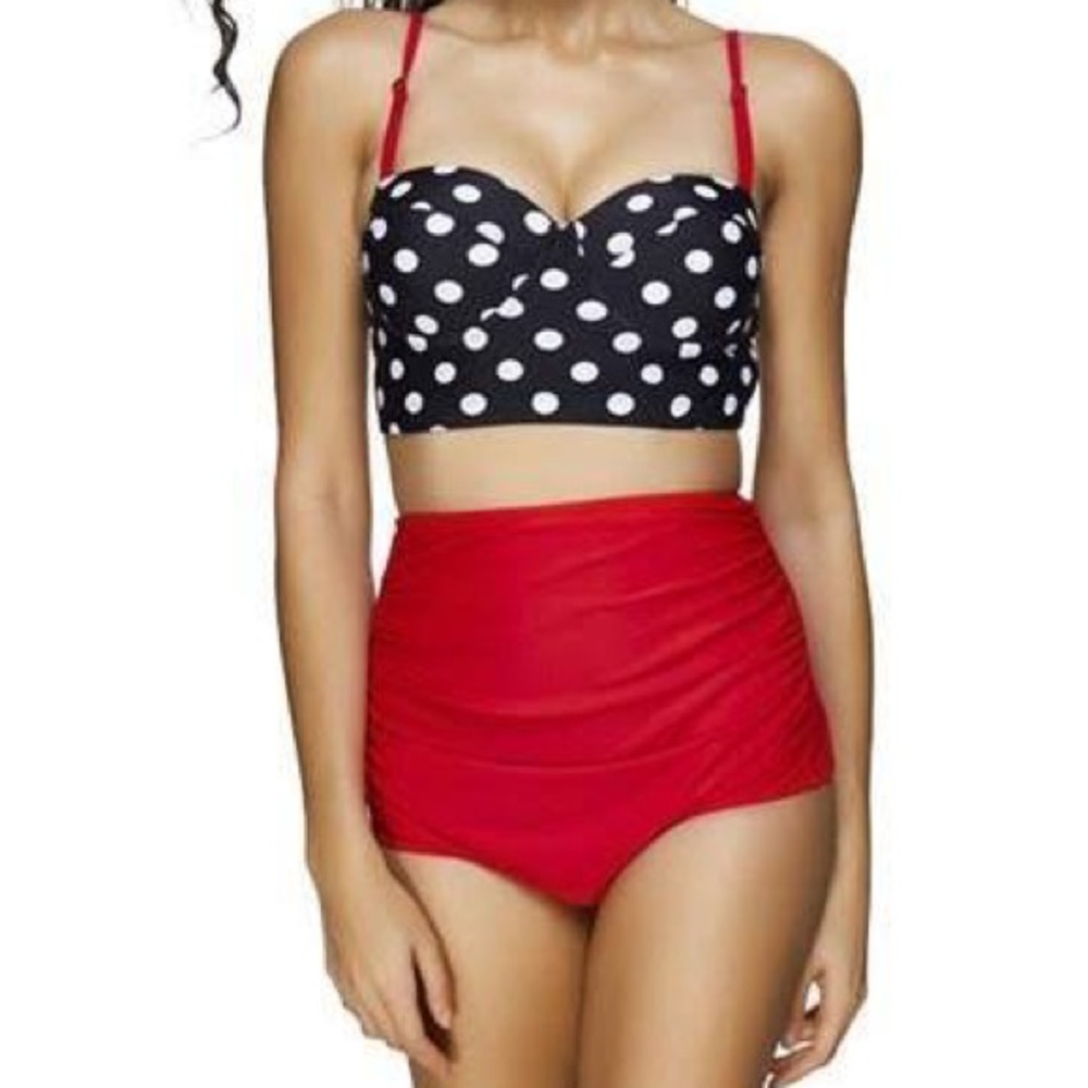 High-waisted polka dot bikini